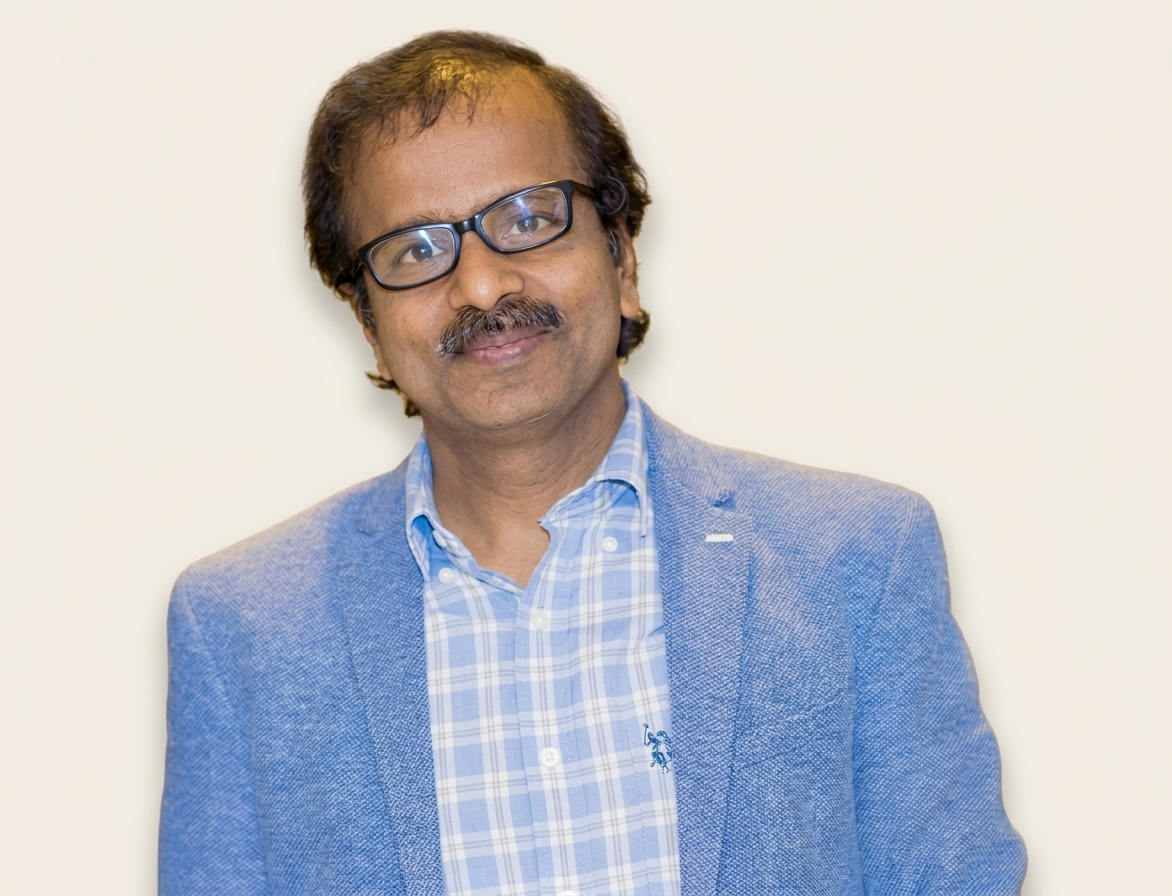 Ritesh Kumar, Director 